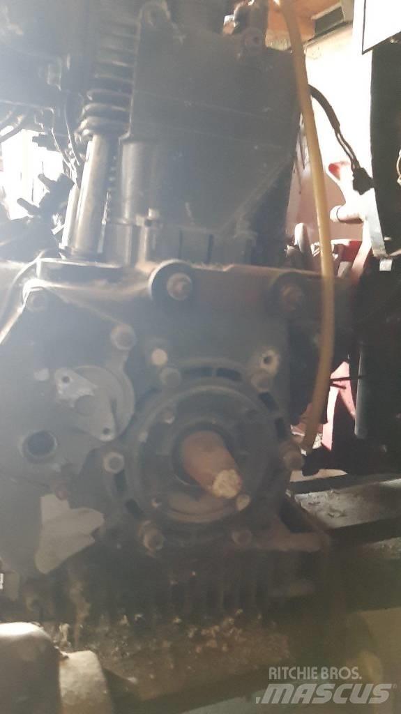  DYCATI 21S22 Engines