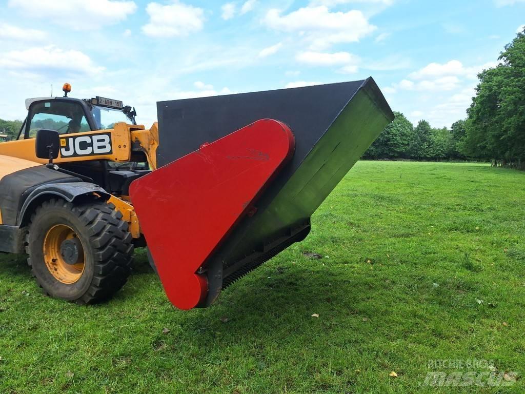  VDW Balemaster 260 Shredders