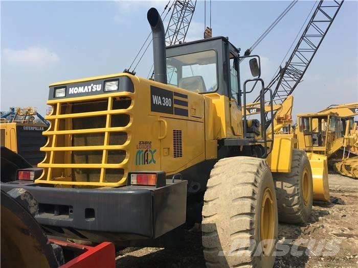 Komatsu WA 380-3 Wheel Loaders