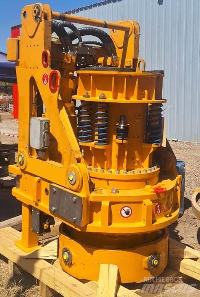 Bauer KDK 280S Piling rigs