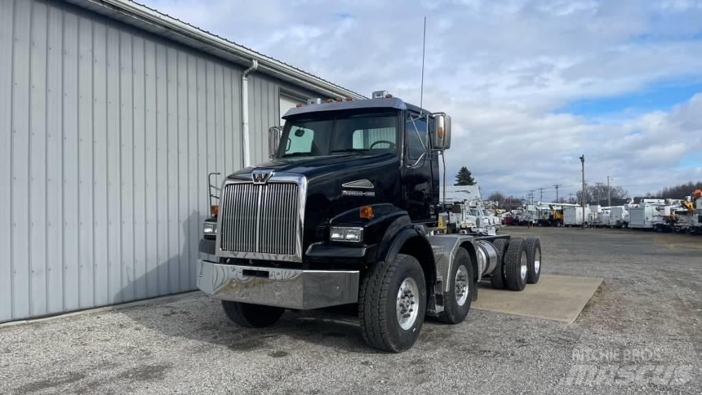 Western Star 4800TS Cab & Chassis Trucks