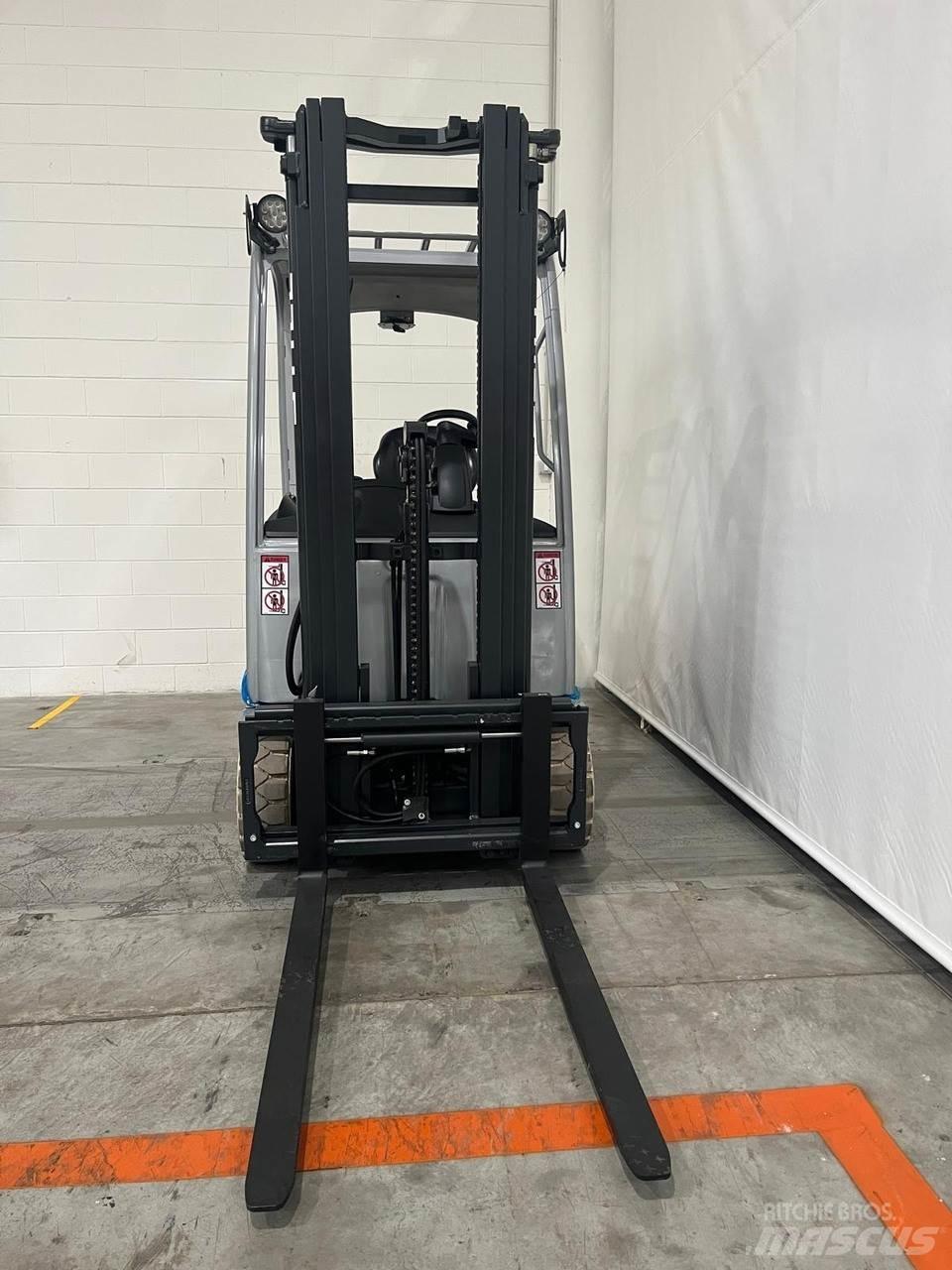 Still RX20-16 Electric Forklifts