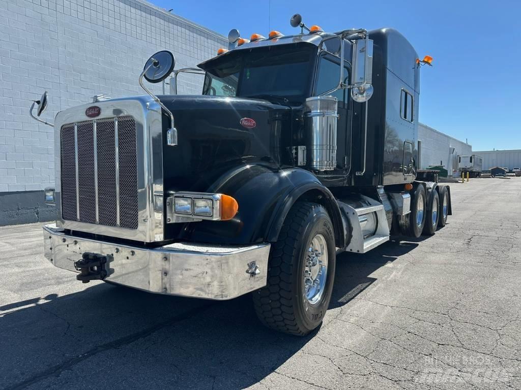 Peterbilt 367 Conventional Trucks / Tractor Trucks