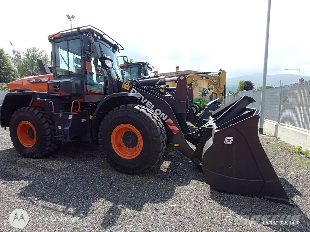 Develon DL 280-7 Wheel Loaders