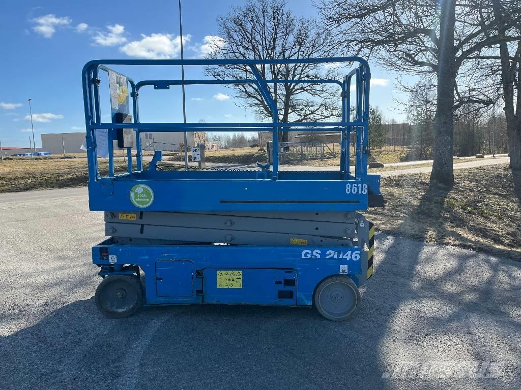 Genie GS 2046 Scissor Lifts