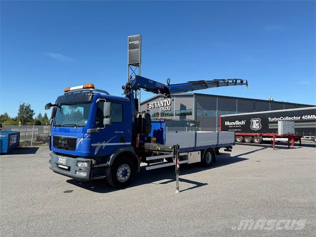 MAN TGM 15.290 4x2 Boom / Crane / Bucket Trucks