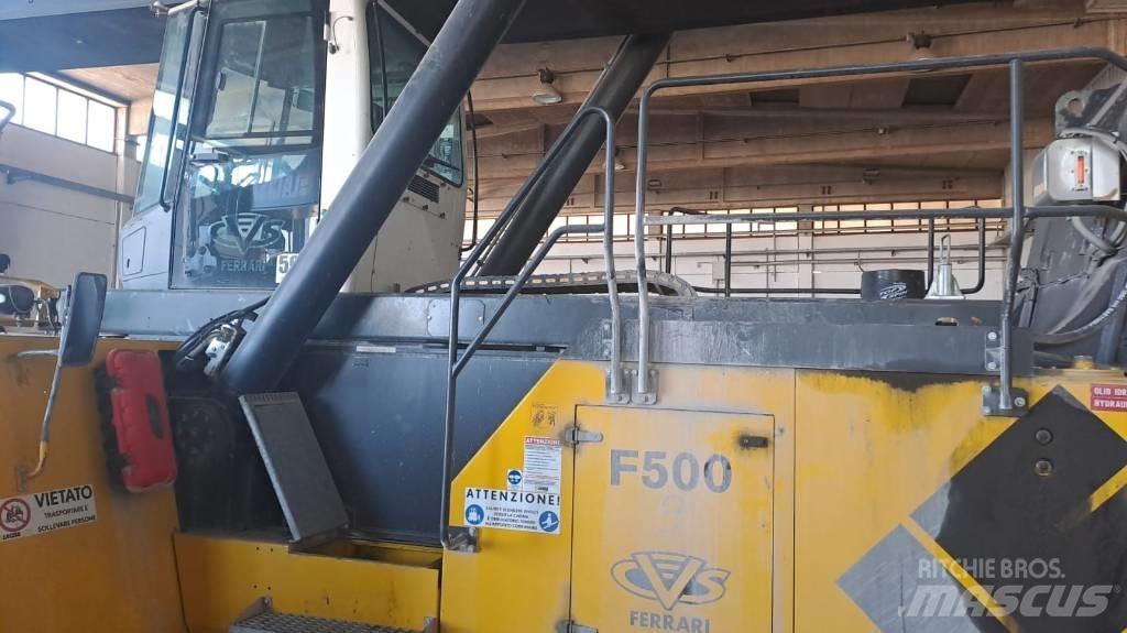  CVS F500.RS3 Reach Stackers