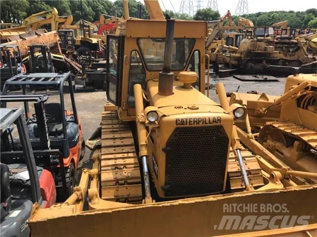 CAT D 6 D Crawler dozers