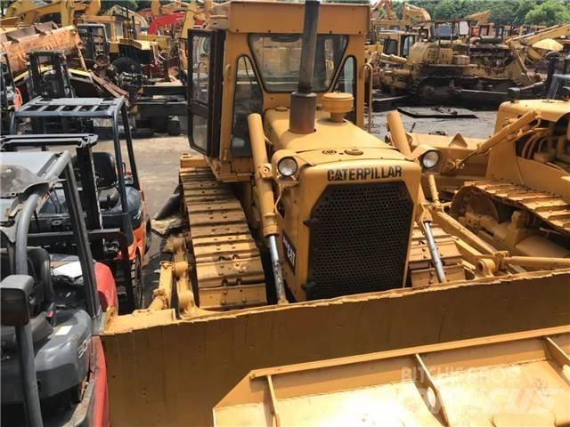 CAT D 6 D Crawler dozers