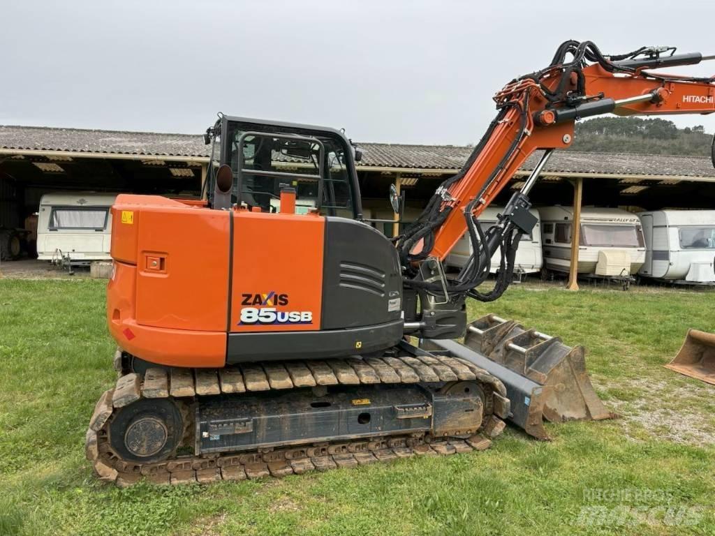 Hitachi ZX85USB-6 Mini excavators  7t - 12t