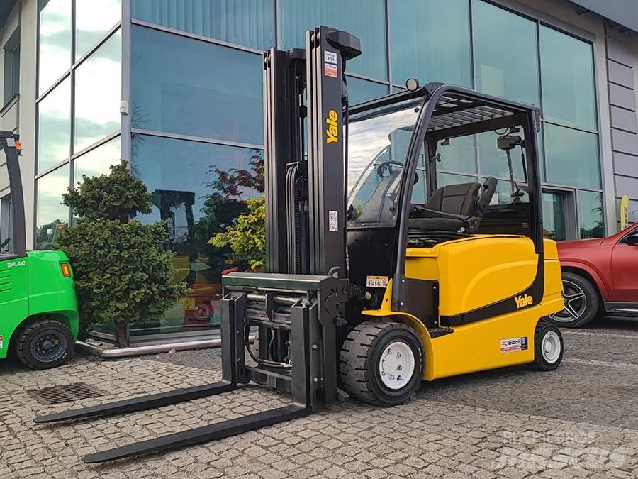 Yale ERP35VL Electric Forklifts