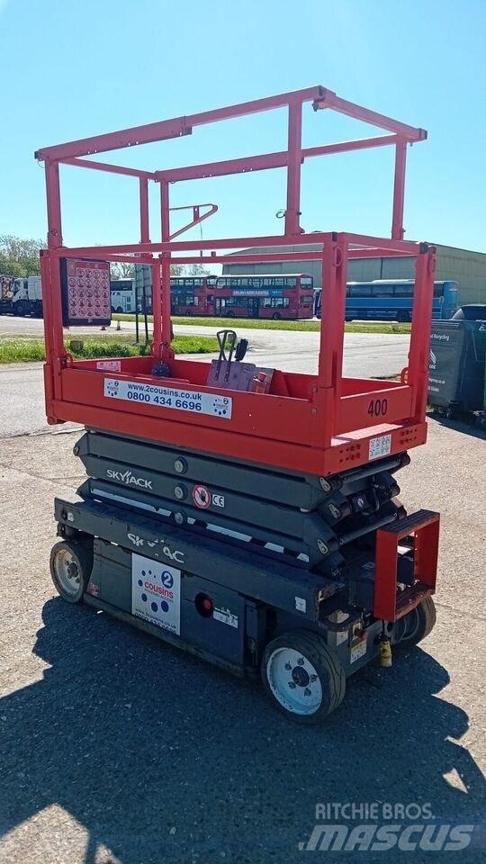 SkyJack SJ 3219 Scissor Lifts