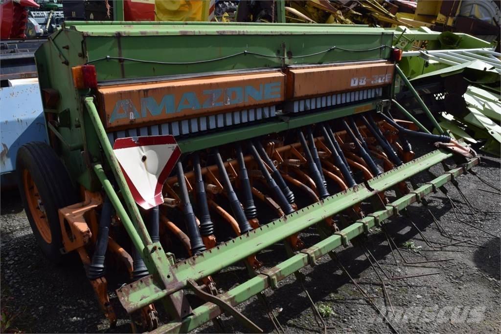 Amazone D8/30E Farm Drills