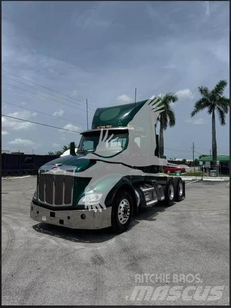 Peterbilt 579 Conventional Trucks / Tractor Trucks