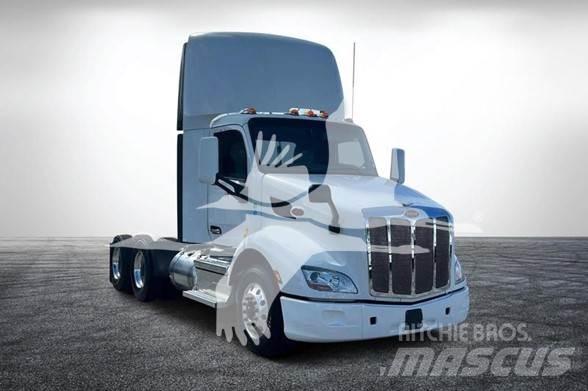 Peterbilt 579 Conventional Trucks / Tractor Trucks
