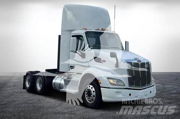Peterbilt 579 Conventional Trucks / Tractor Trucks