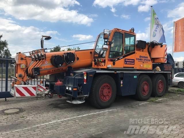Terex Demag AC 40-1 Mobile and all terrain cranes