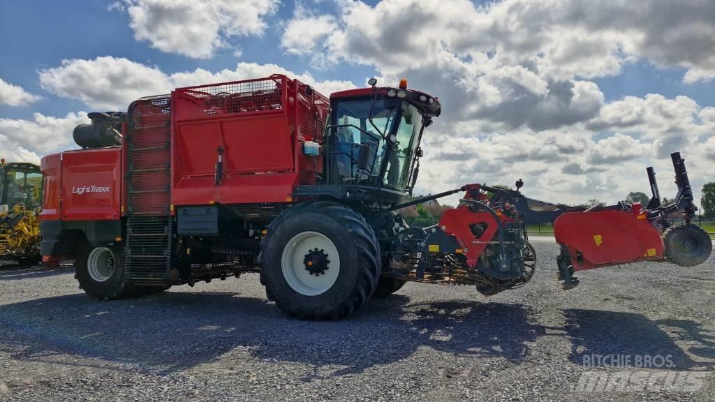 Agrifac lighttraxx Beet Harvesters