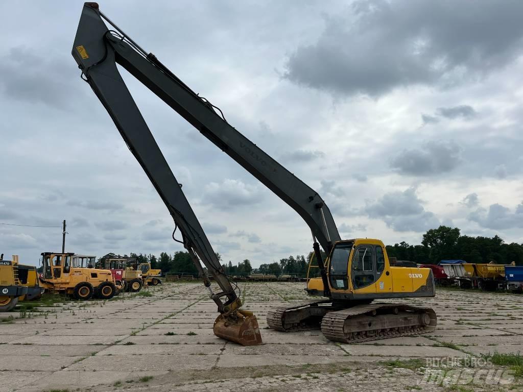Volvo EC 240 LR Long / High Reach excavators