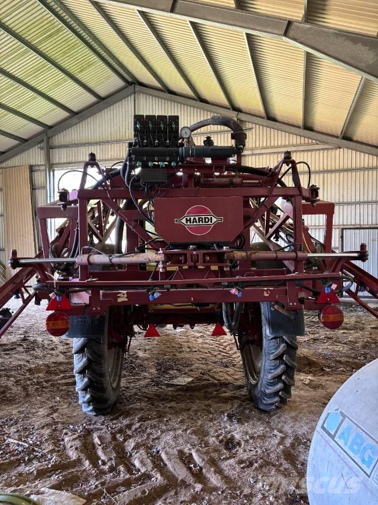 Hardi 2800 Trailed sprayers