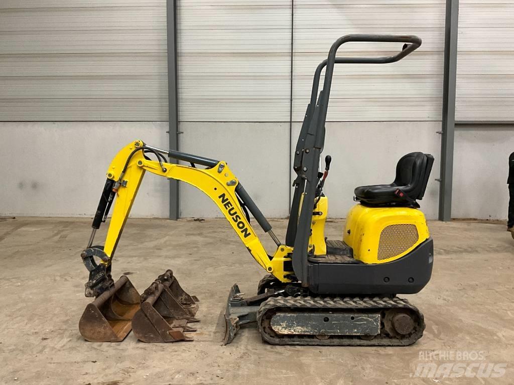 Neuson 803 Mini Excavators <7t (Mini Diggers)
