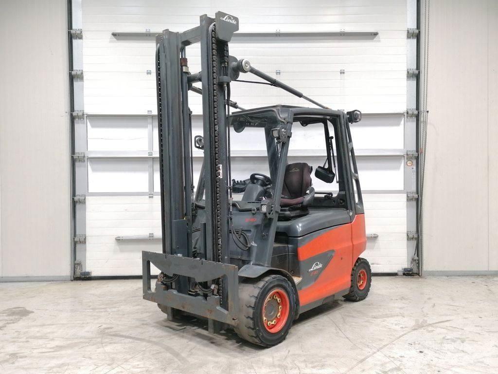 Linde E40H-01/600 Electric Forklifts