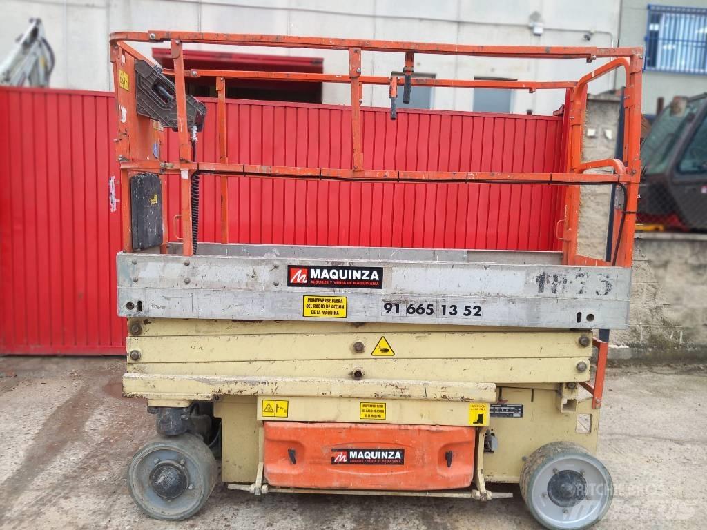 JLG 2030 ES Scissor Lifts