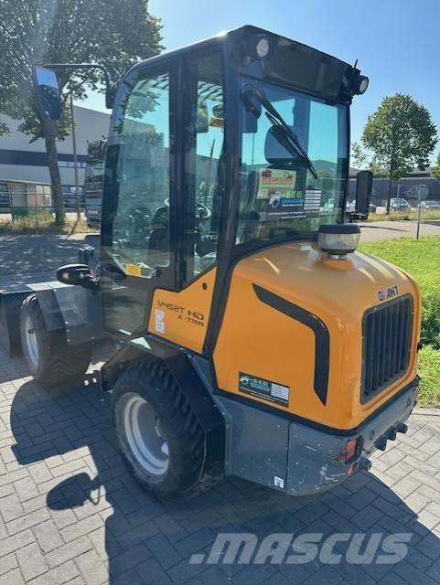 GiANT 452T Mini Loader