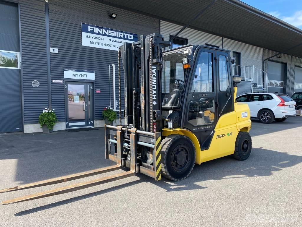 Hyundai 35D-9A Diesel Forklifts
