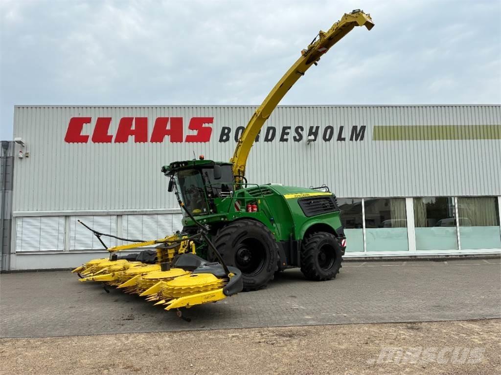 John Deere 9700i Forage Harvester