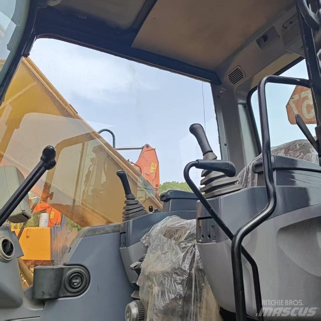 CAT 320 C L Crawler Excavators