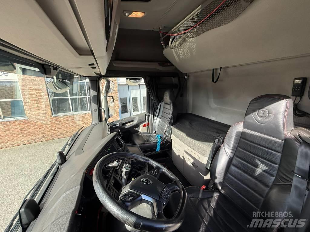 Scania S 590 Conventional Trucks / Tractor Trucks