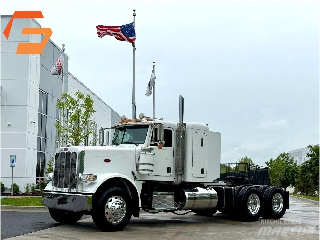 Peterbilt 389 Conventional Trucks / Tractor Trucks