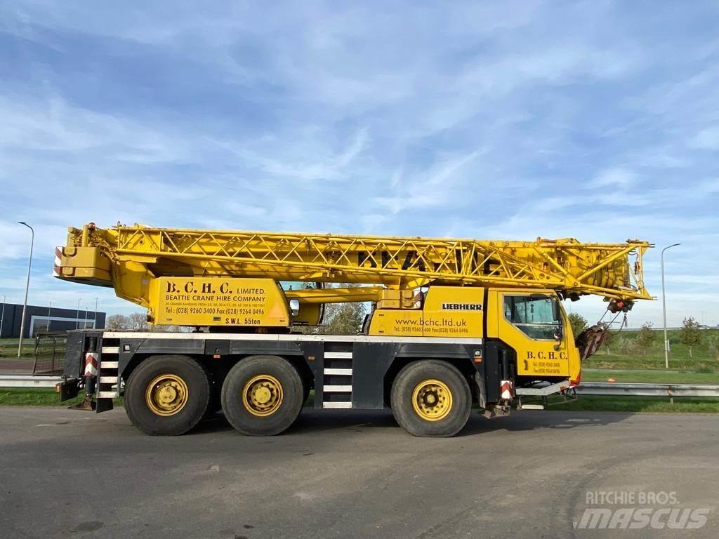 Liebherr LTM1055/1 Mobile and all terrain cranes