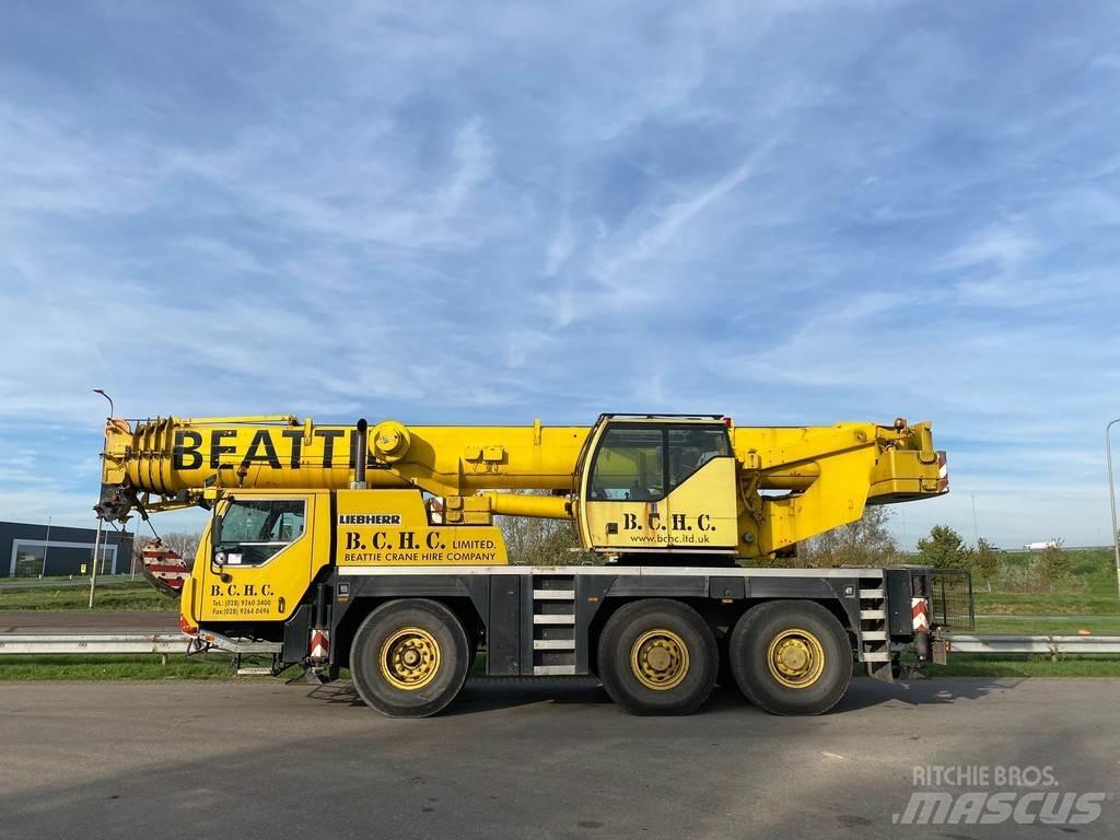 Liebherr LTM1055/1 Mobile and all terrain cranes