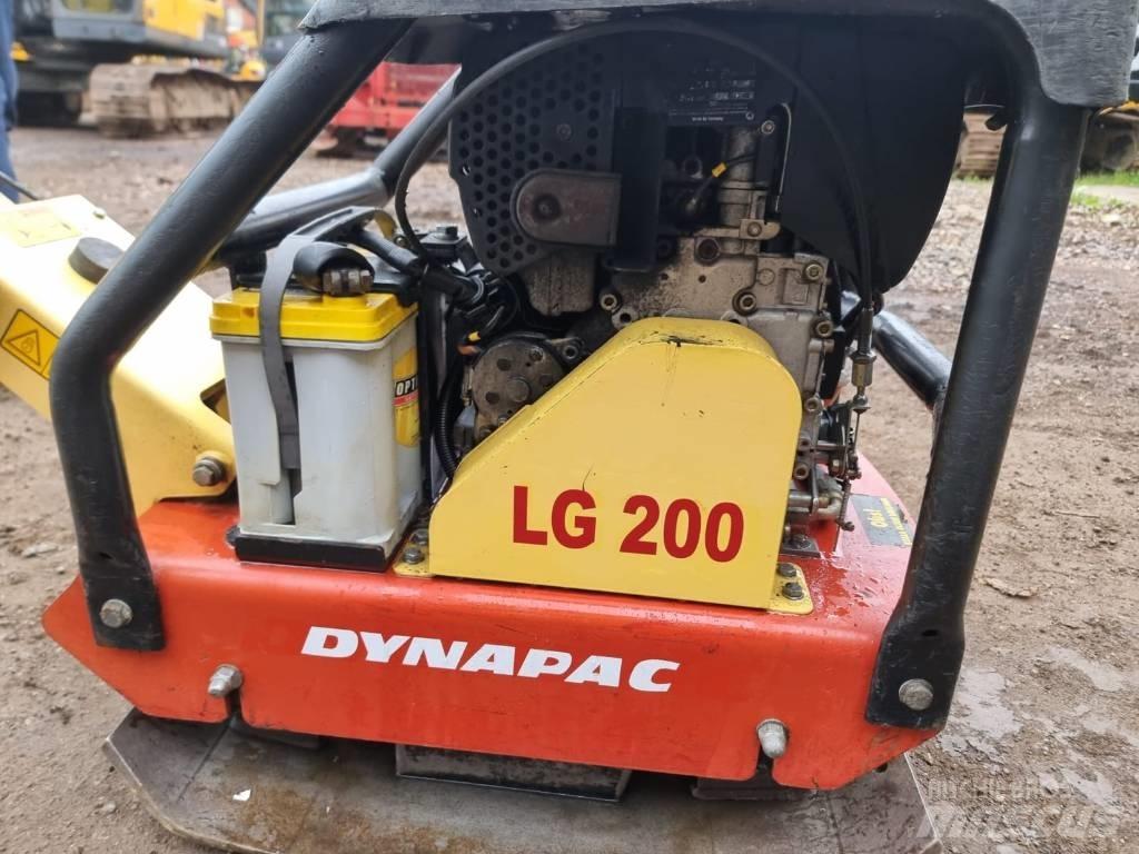 Dynapac LG 200 Plate Compactors