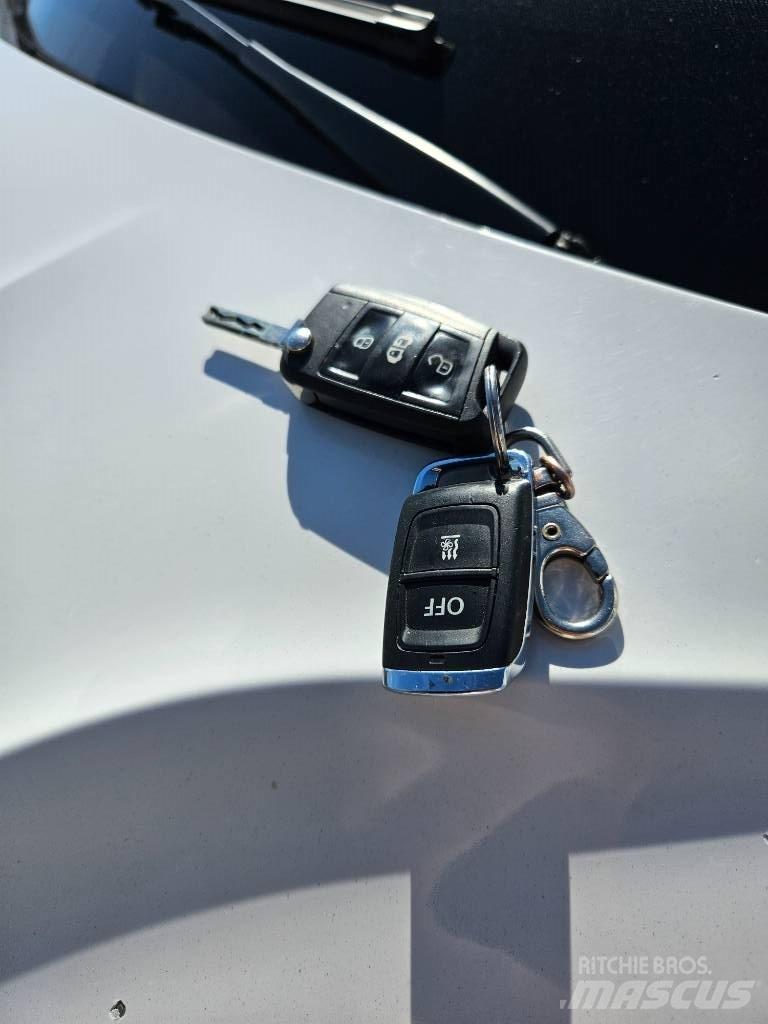 Volkswagen Crafter Temperature Controlled Vans