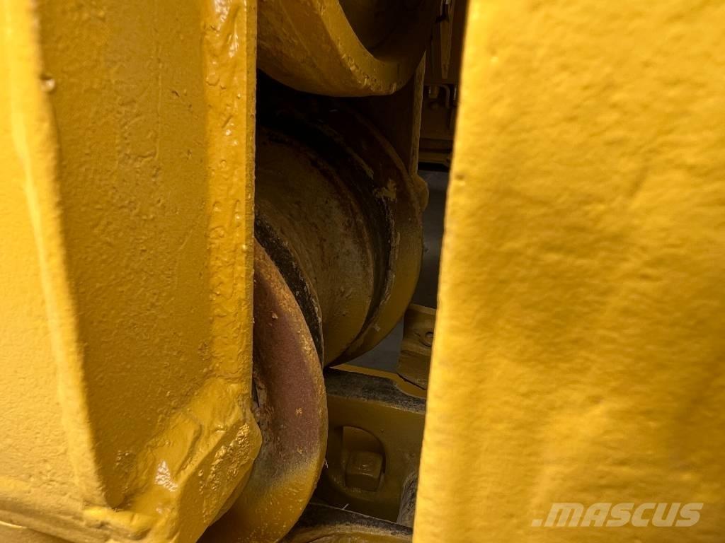 CAT D6H XL Crawler dozers