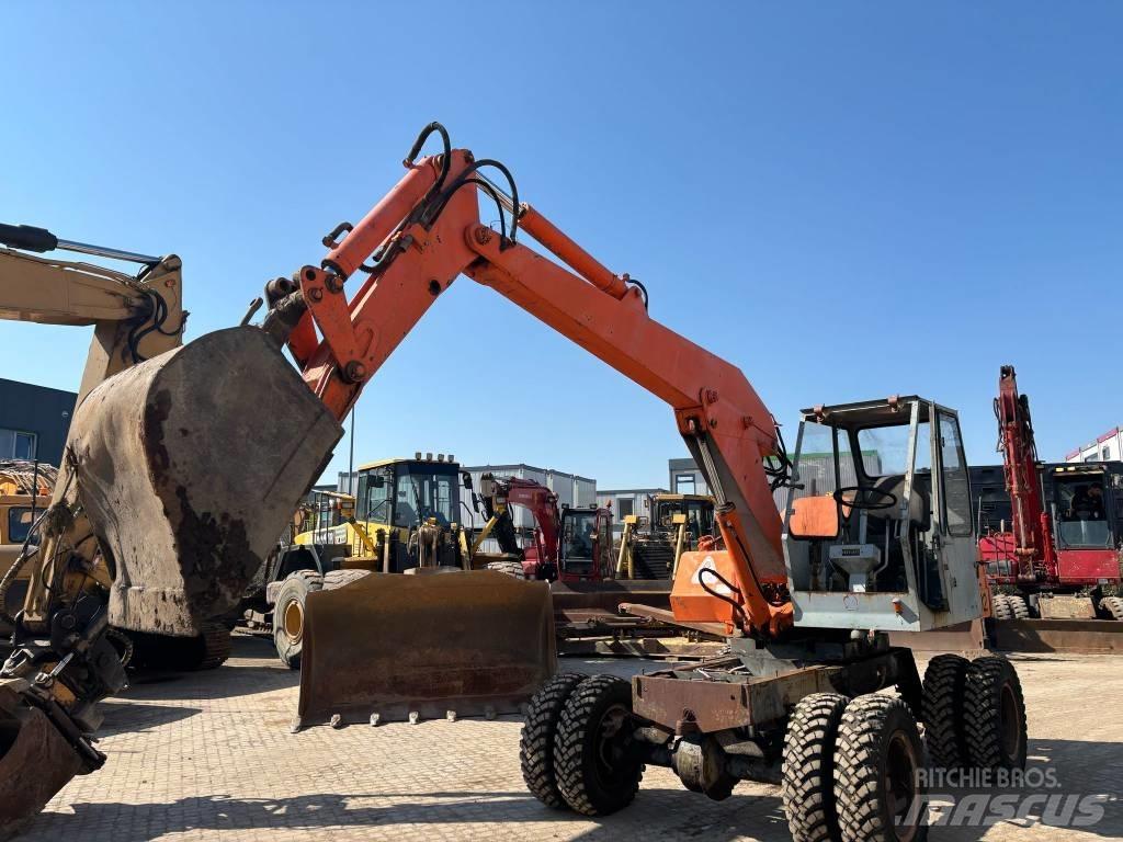Atlas 120.2E Wheeled Excavators