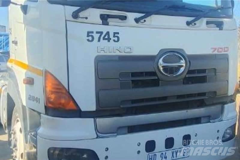 Hino 700 2841 Other Trucks