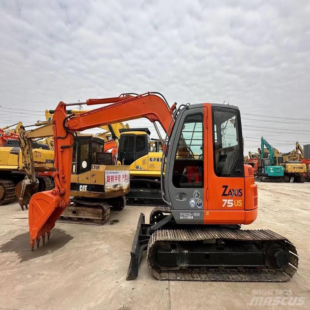 Hitachi ZX 75 US Mini excavators  7t - 12t