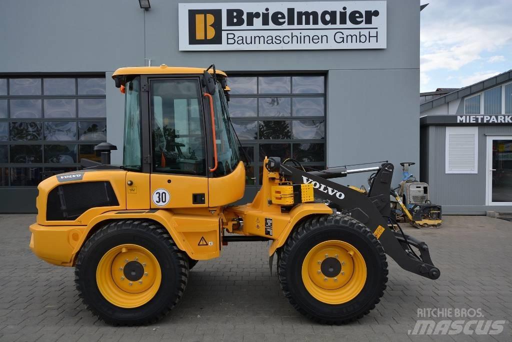 Volvo L 35 HS Wheel Loaders