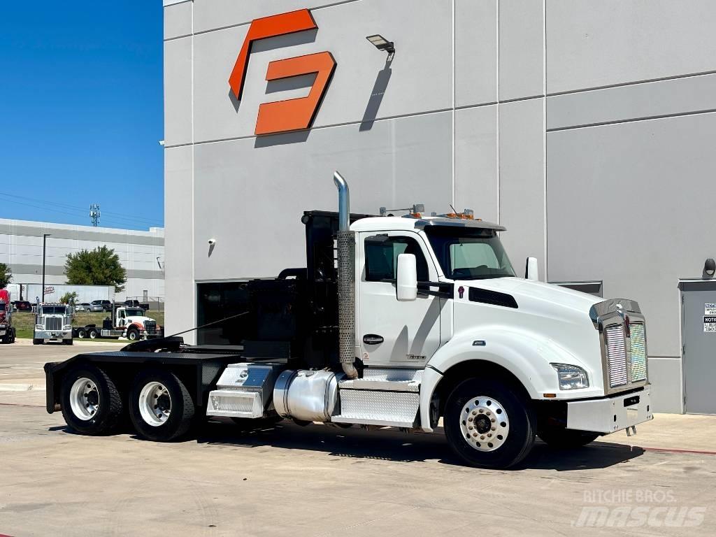Kenworth T880 Tow Trucks / Wreckers