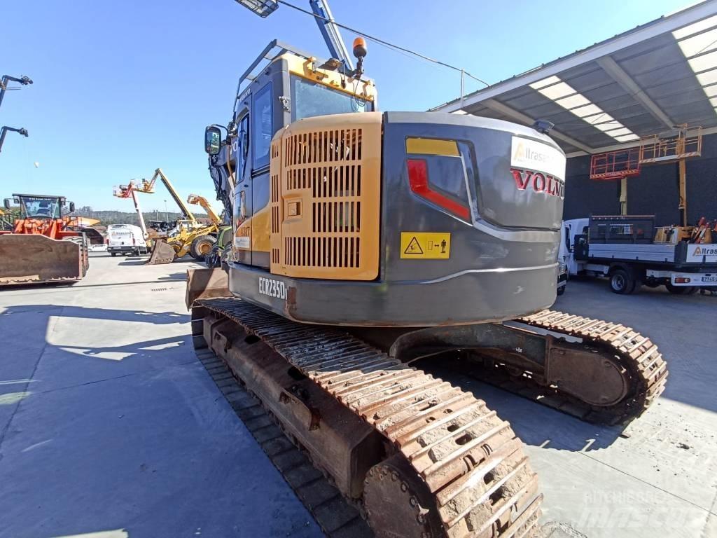 Volvo ECR 235 C L Crawler Excavators