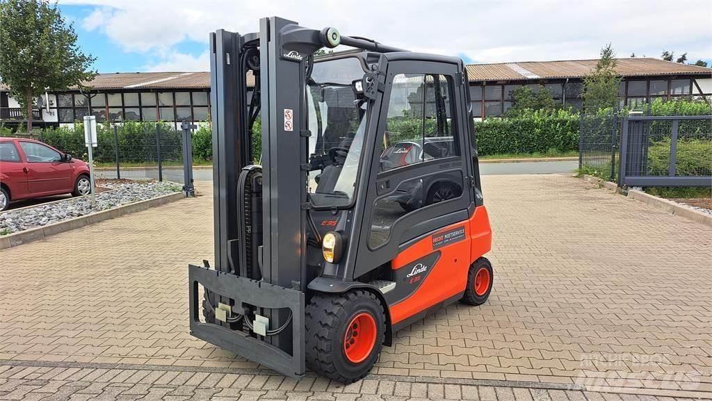 Linde E35L Electric Forklifts