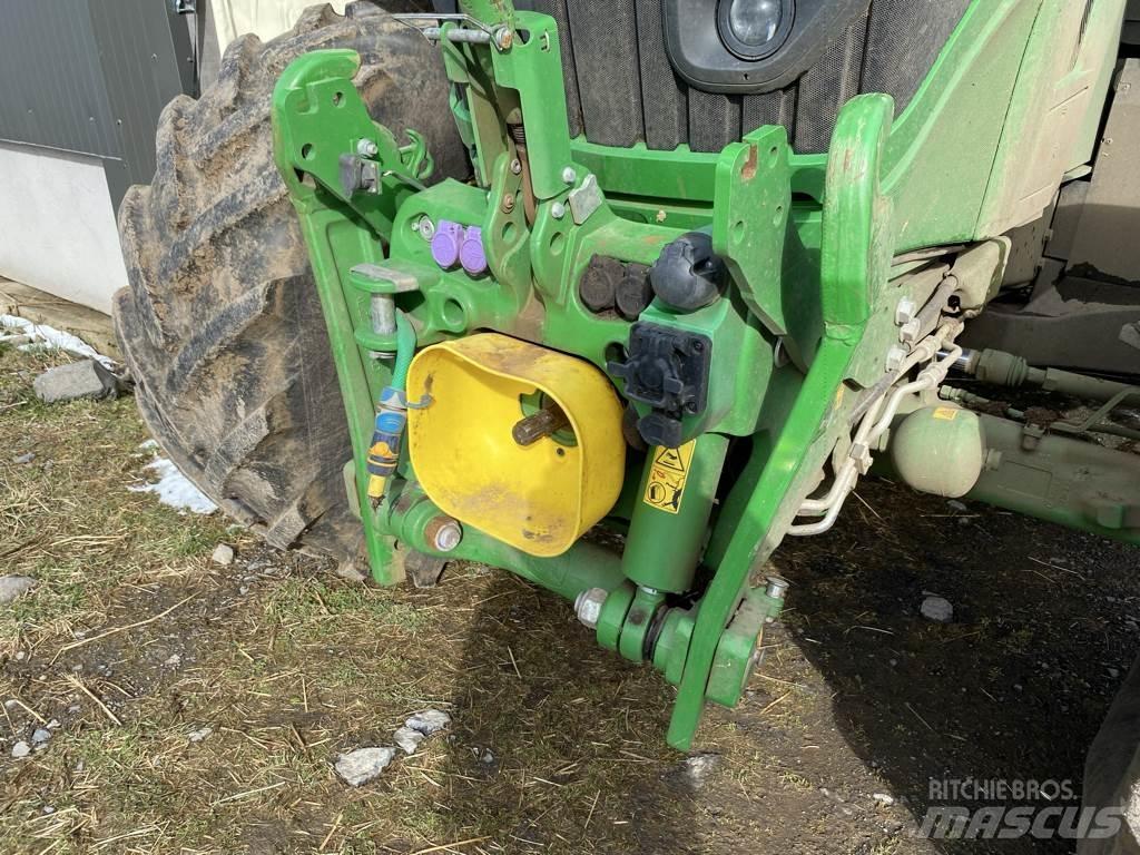 John Deere 6R 195 Tractors