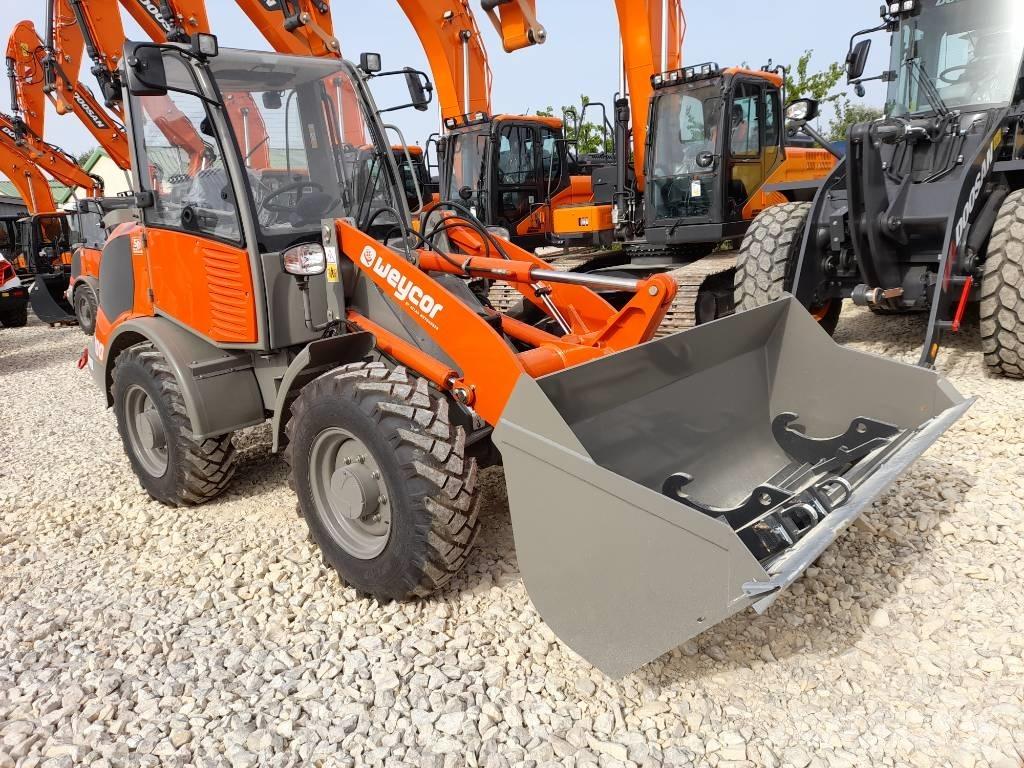 Weycor AR400 Mini Loader