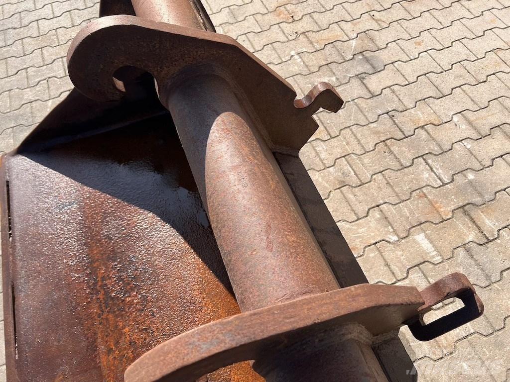 Beco CW40 Slotenbak Buckets