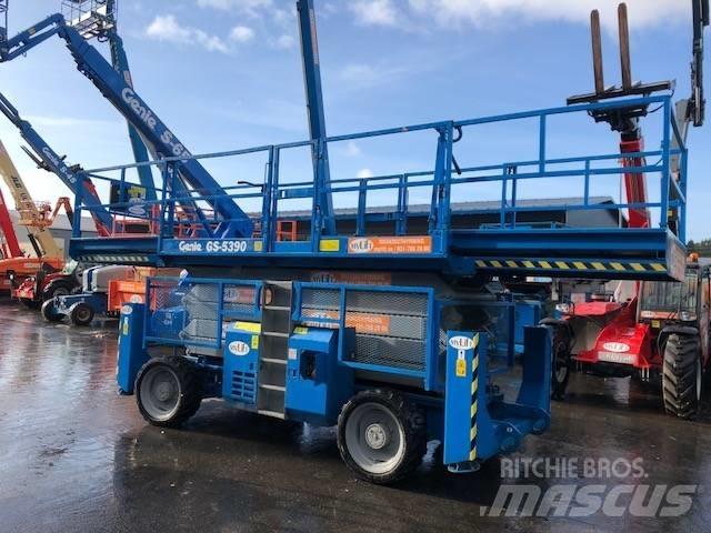 Genie GS 5390 RT Scissor Lifts
