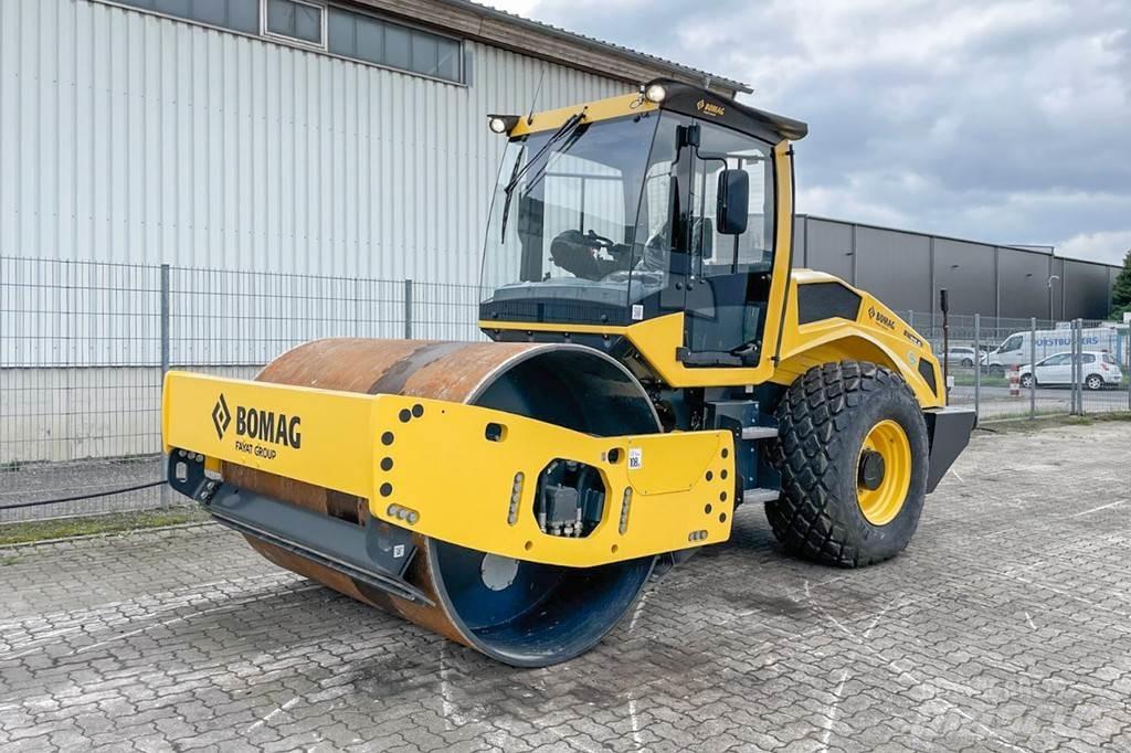 Bomag BW 213 D-5 Single drum rollers
